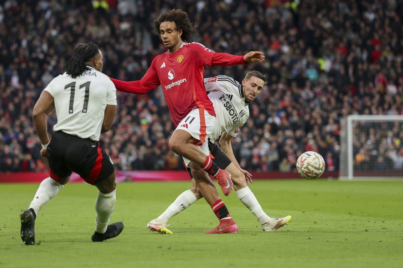 雷火电竞网站-曼联与阿贾克斯，一场胜负难料的比赛