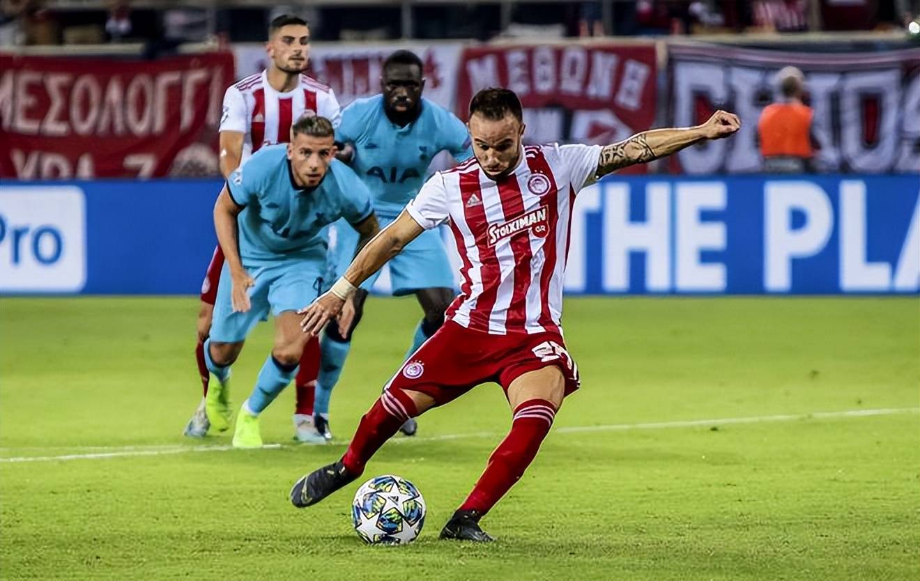 马赛队在欧冠赛场上表现抢眼