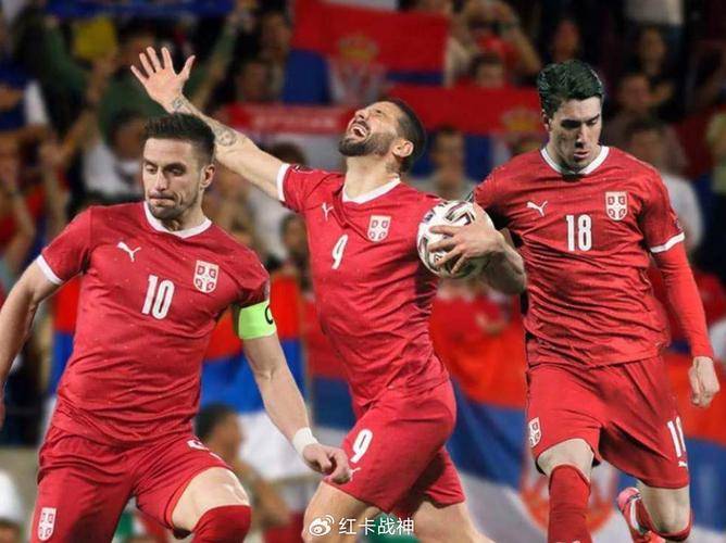 奥地利中场球员助力团队获胜