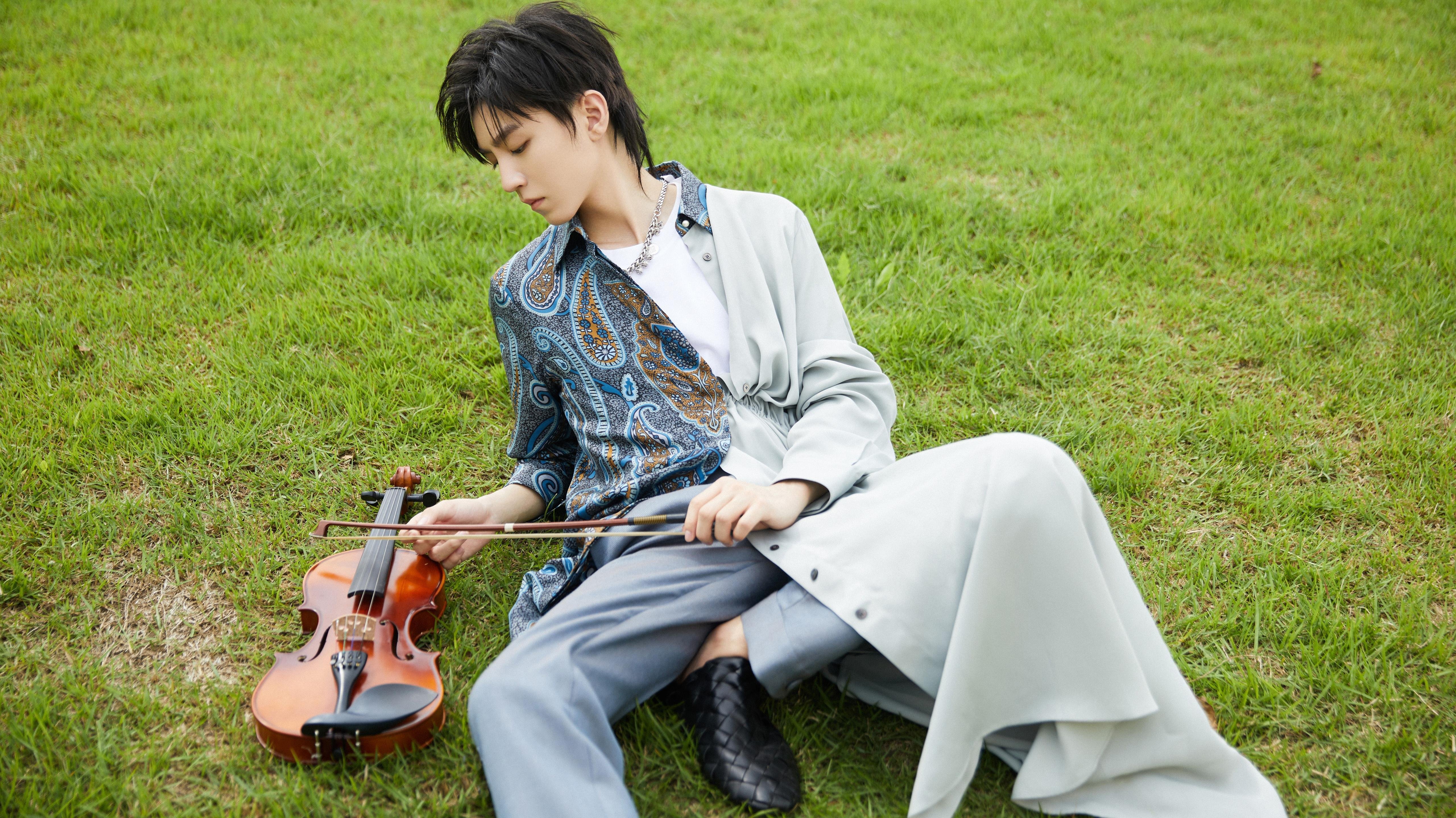 跨界体育狂想,广东队篮球场强压开拓者,文班亚马足球英超争冠接管比赛