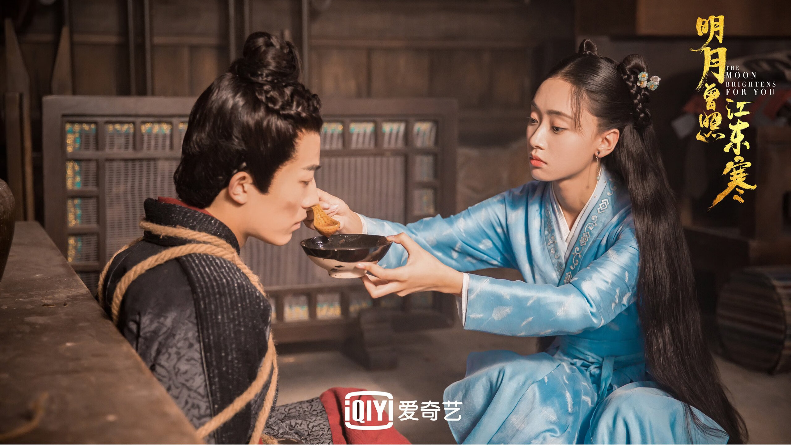 从非洲杯到意甲，足球世界的双重奏