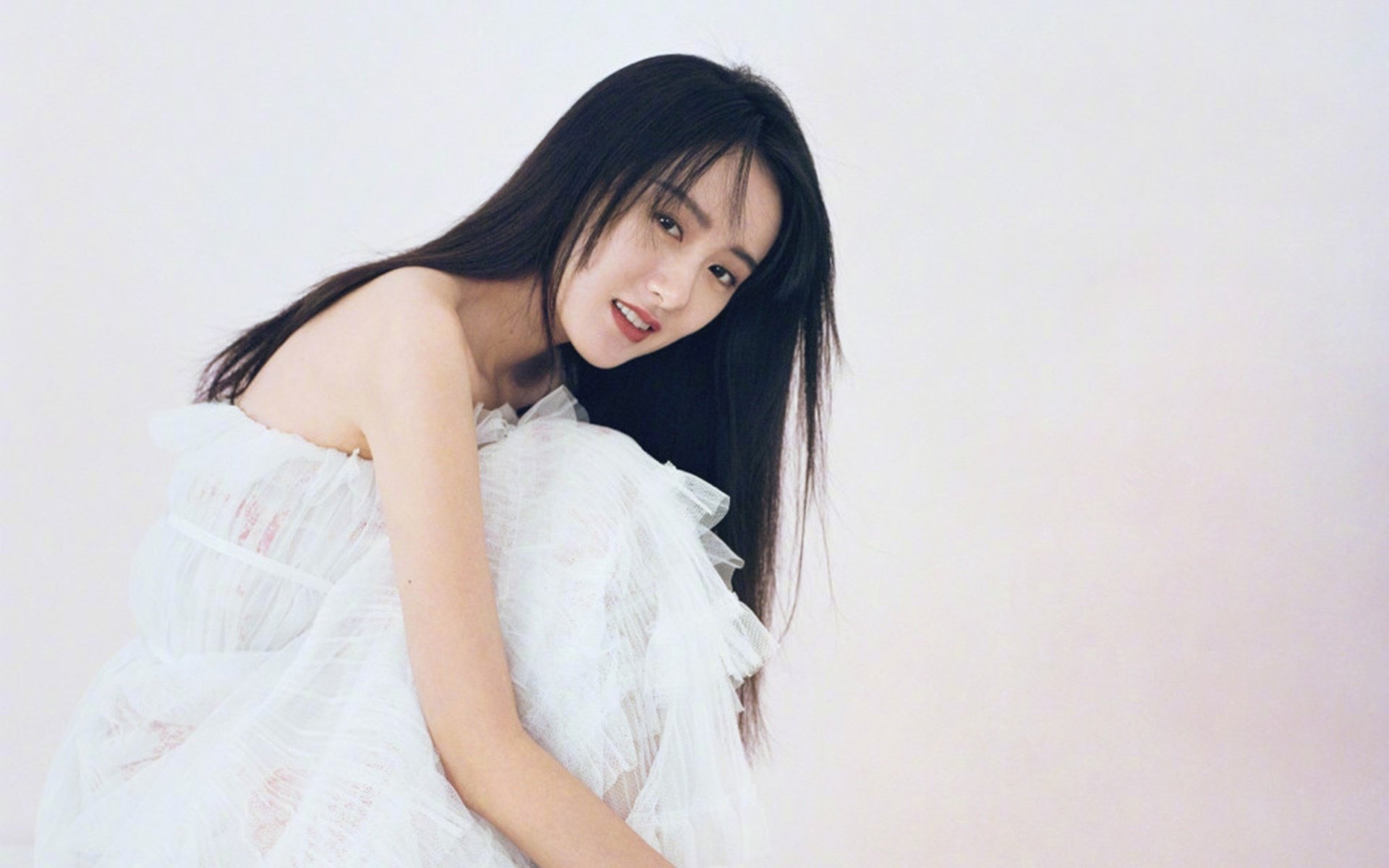 雷火电竞网站-北境寒刃，弗拉霍维奇一箭刺穿枪手，苏格兰铁血碾压艺术足球