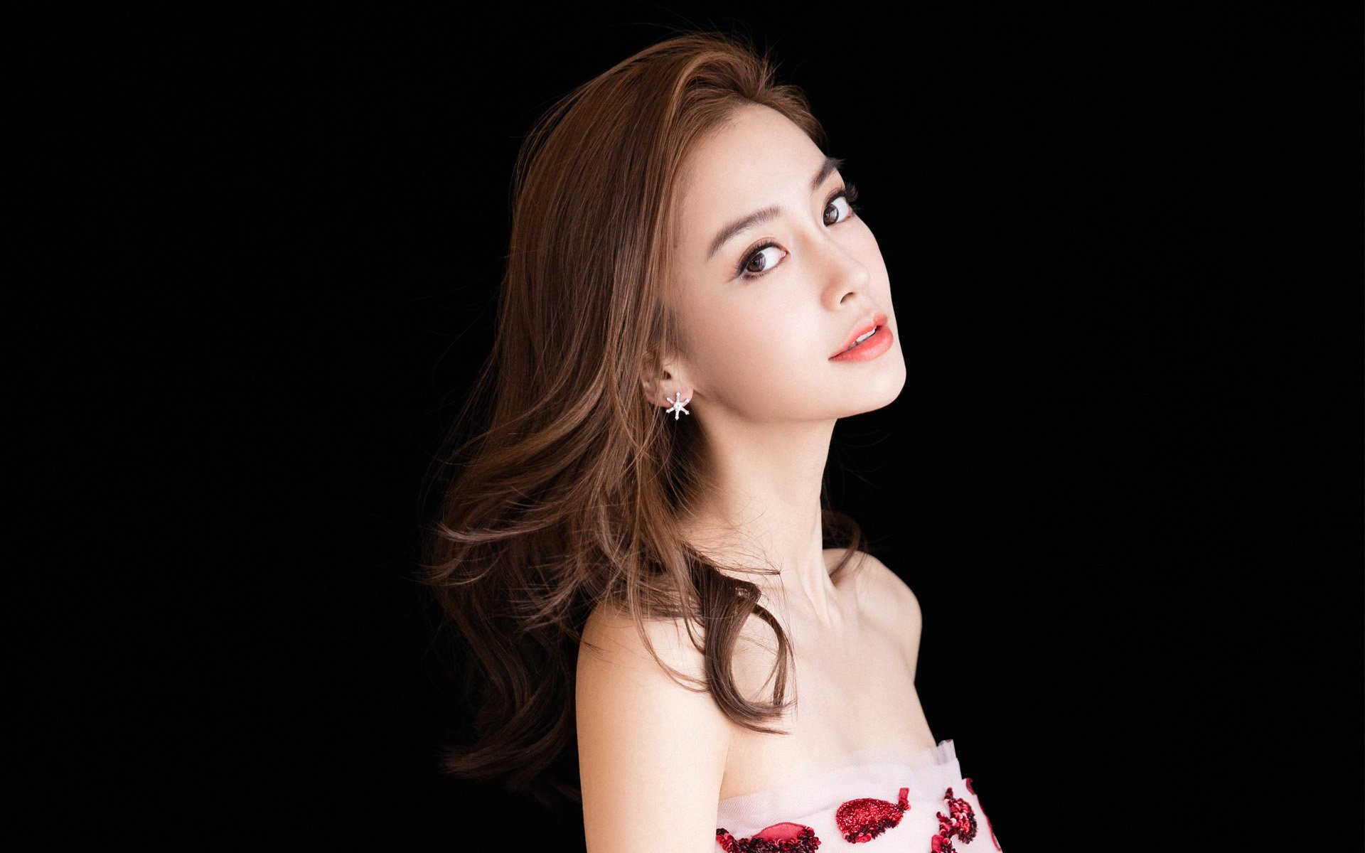 几内亚的逆袭，切尔西的崩塌，当卡塞米罗在新世界秩序中孤独封王